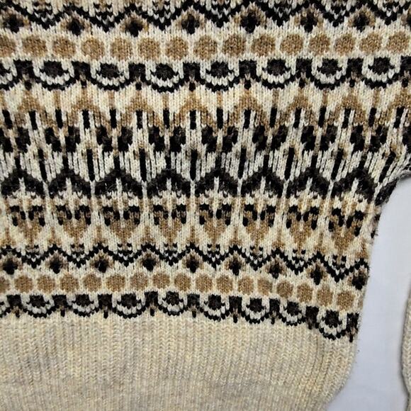Steve Madden Fair Isle Cardigan Beige Black Pattern Knit Women Small Sweater - Picture 11 of 13